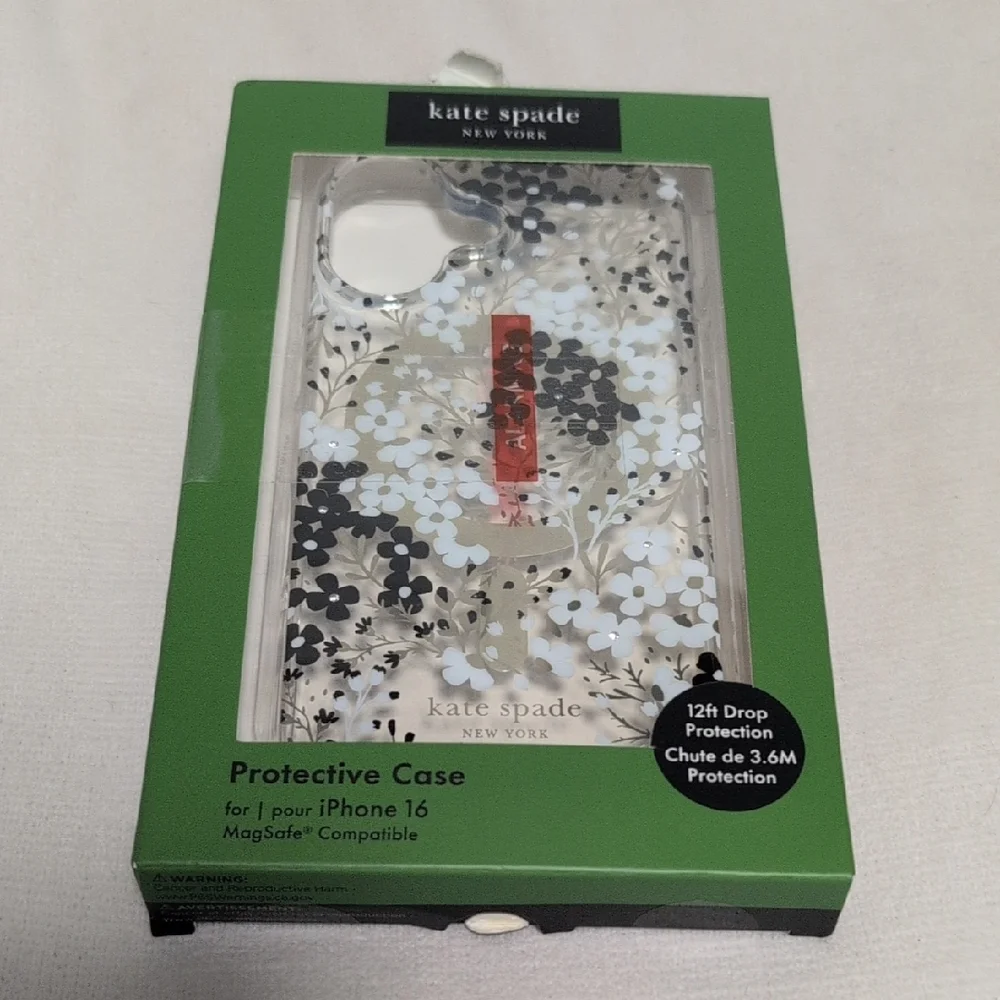 kate spade Black and White Floral iPhone 16 Case